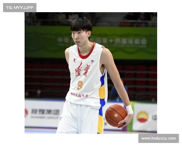 周琦重返新疆的深层原因分析及其对球队未来发展的影响 周琦重返新疆的深层原因分析及其对球队未来发展的影响